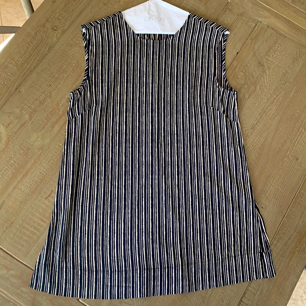 MM LaFleur black and white tunic blouse small EUC
